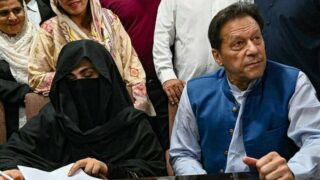 Imran Khan retrouve sa femme après l'intervention de la cour