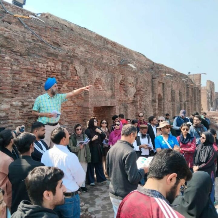 Un érudit sikh rédige un guide pour le Fort de Lahore