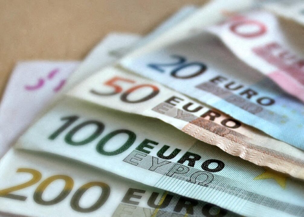 Une Étude Française Révèle les Seuils de Revenu pour Être Considéré Comme "Très Riche"