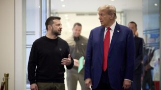 Zelensky et Trump discutent de l'aide militaire et des métaux rares lors d'une réunion à New York