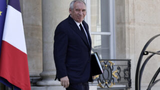 La France Traverse une Crise Politique Alors que le Budget 2026 est en Jeu