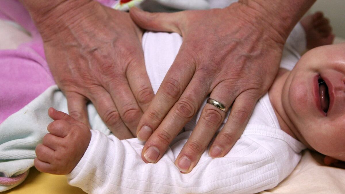Bronchiolite : 16 nourrissons transférés hors d'Île-de-France, l'ARS précise les raisons