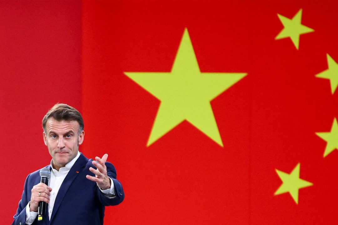 Emmanuel Macron à la Chine : l'UE imposera des tarifs douaniers "dans les mois à venir" si le déficit commercial persiste