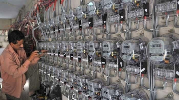 Net Metering au Pakistan : Le Ministre Leghari Règle le Problème des Crédits et Clarifie la Politique