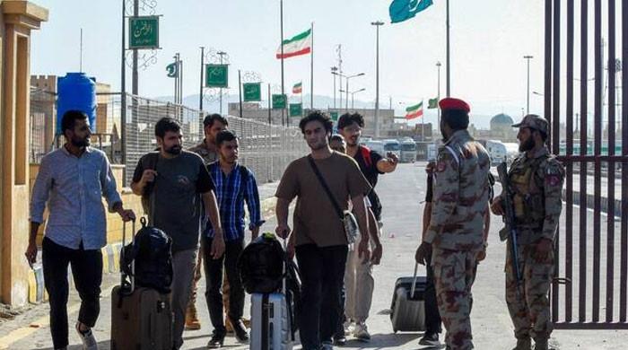 Pakistan évacue 72 étudiants d'Iran face à l'intensification des troubles civils