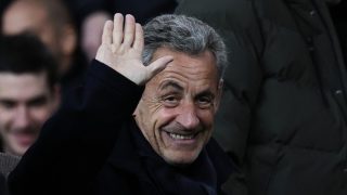 Nicolas Sarkozy tente d'éviter un deuxième bracelet électronique via une "confusion de peines"