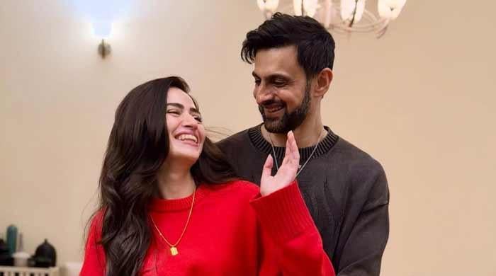 Shoaib Malik et Sana Javed célèbrent leur deuxième anniversaire de mariage : Photos et message touchant