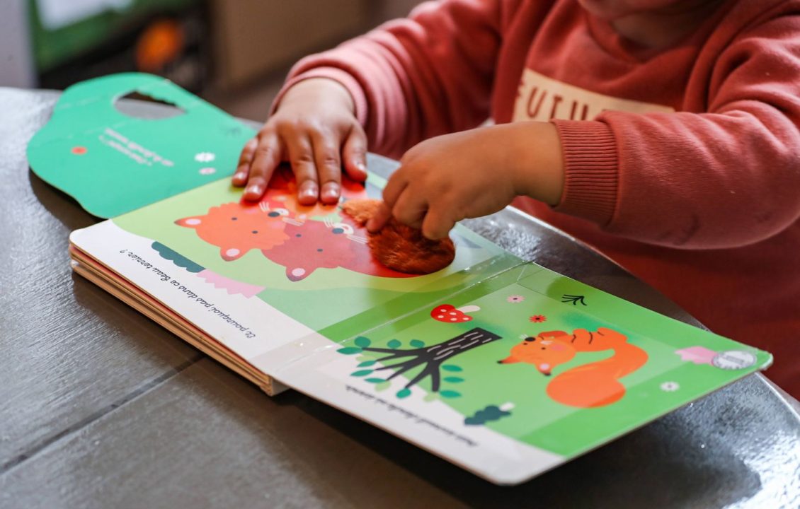 Anatomie et Sécurité : Pourquoi Apprendre les Vrais Noms des Organes Génitaux aux Enfants est Essentiel