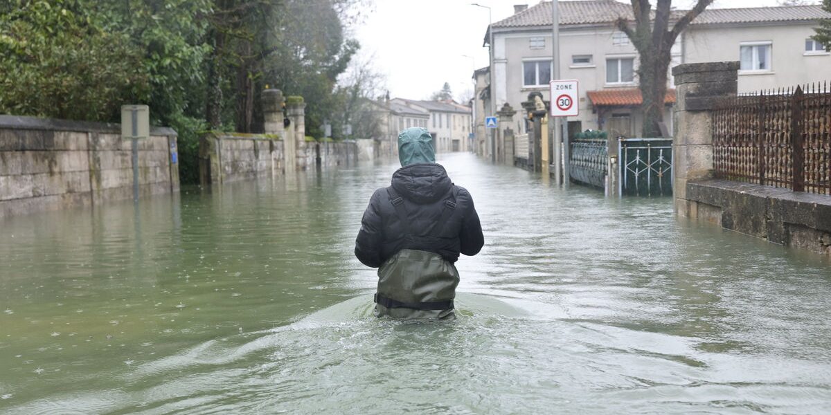 Inondations dans l'Ouest : La crise se prolonge tout le week-end, alerte Vigicrues