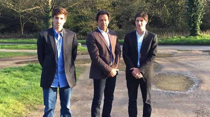 Les fils d'Imran Khan accusent le gouvernement de bloquer leurs visas pour voir leur père en prison