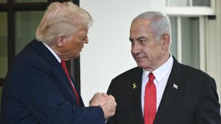 Netanyahu presse Trump sur les missiles iraniens, Israël menace d'une frappe unilatérale