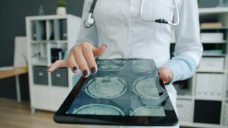 Cancer dans le monde : près de 40% des nouveaux cas liés à des risques évitables en 2022