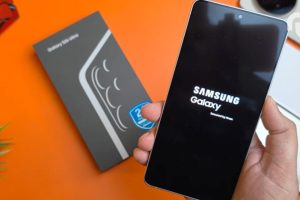 Samsung Galaxy S26 Ultra : Une vidéo hands-on fuitée révèle l'écran "Privacy Display"