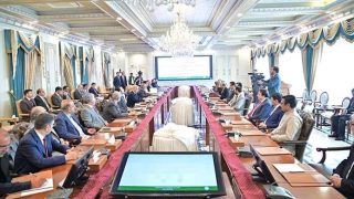 Crise Sécuritaire Régionale : Shehbaz Sharif Briefe les Dirigeants Politiques Pakistanais