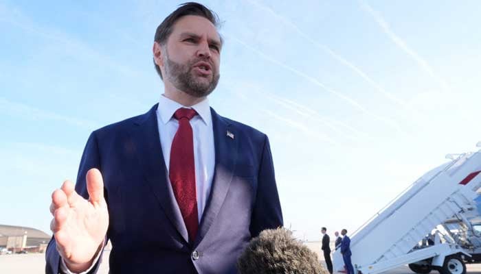 Diplomatie USA-Iran : JD Vance tend une "main ouverte" lors des pourparlers cruciaux d'Islamabad