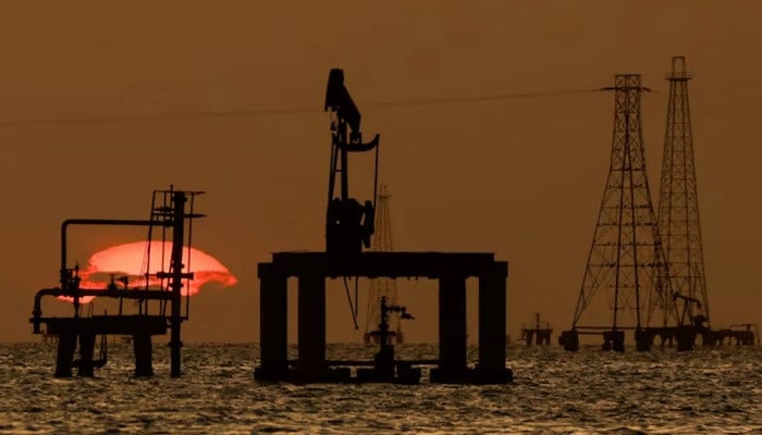 Le Pétrole Franchit les 108$ : Tensions au Moyen-Orient et Attentes des Marchés