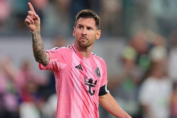 Messi vise un sixième Mondial : la liste de l’Argentine dévoilée pour 2026