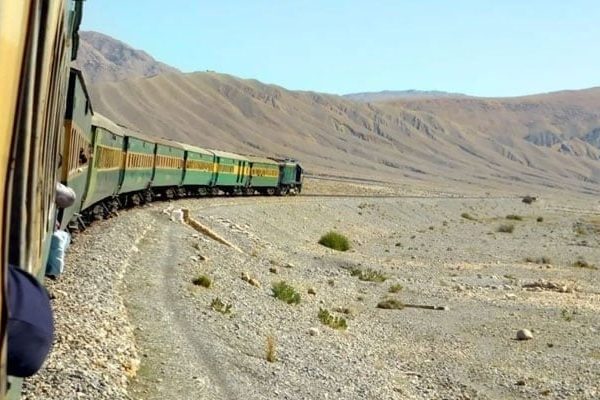 Attentat meurtrier à Quetta : le trafic ferroviaire paralysé en plein chaos sécuritaire